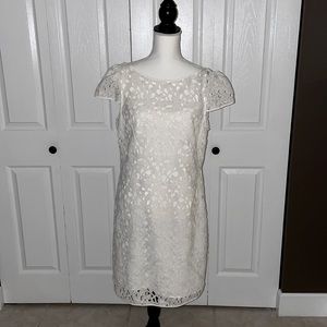 Ali Ro.  white lovely floral lace dress 💕